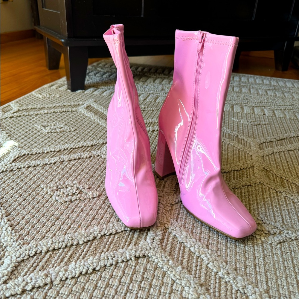 Steve Madden Boots sz 7.5